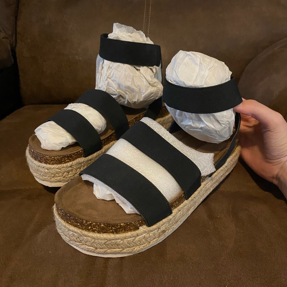 Pierre Dumas Black Espadrille Platform